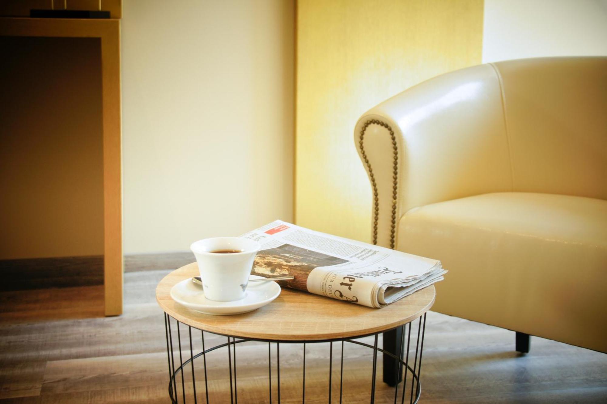 Hotel Athen Kelsterbach Frankfurt Airport Εξωτερικό φωτογραφία