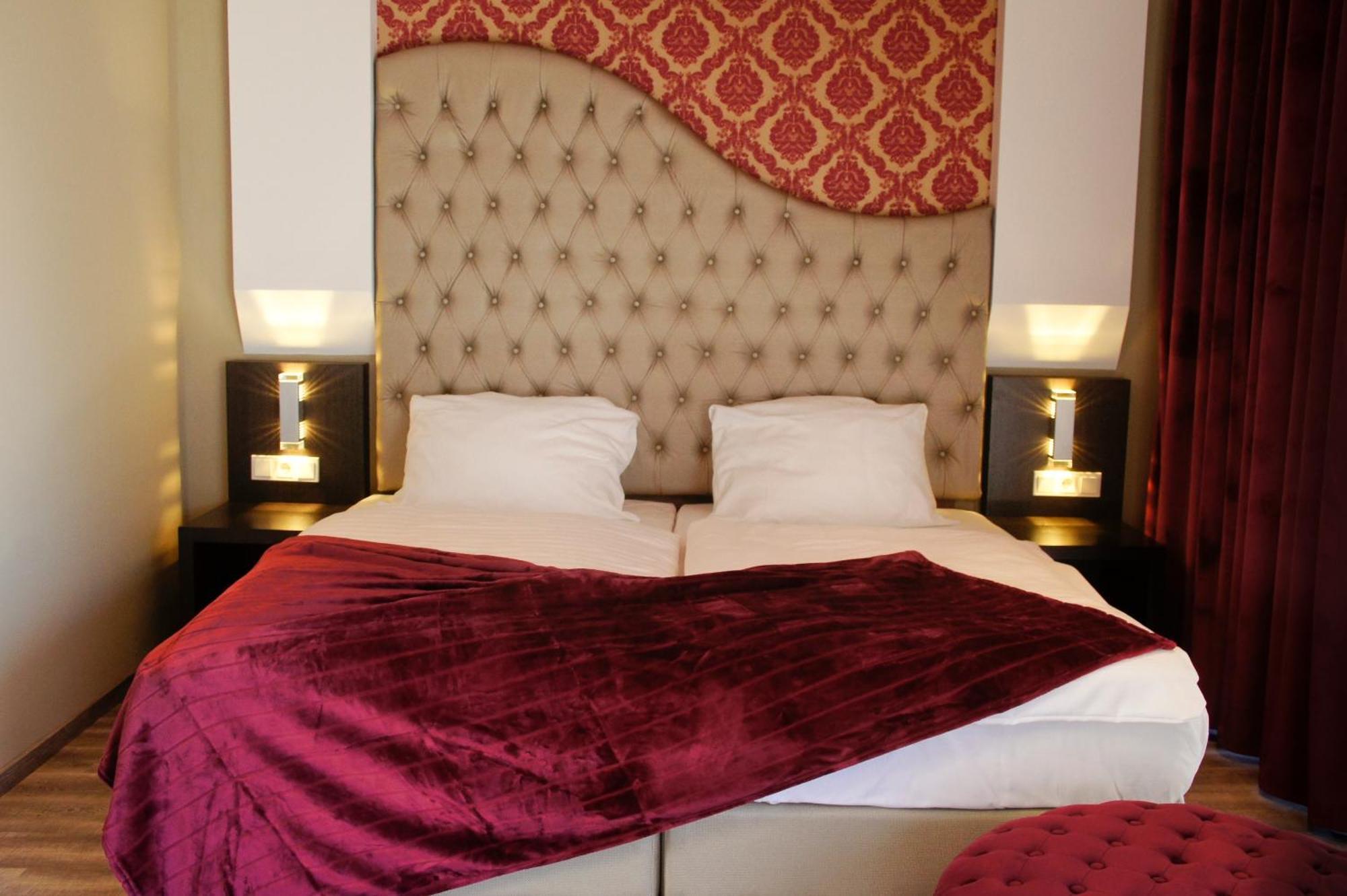 Hotel Athen Kelsterbach Frankfurt Airport Εξωτερικό φωτογραφία